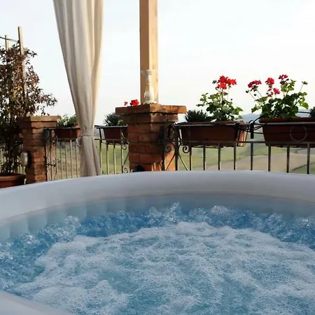 Holiday home Dimora La Terrazza Terricciola