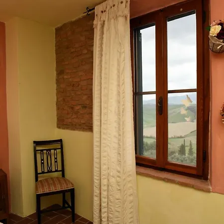 Holiday home Dimora La Terrazza Terricciola